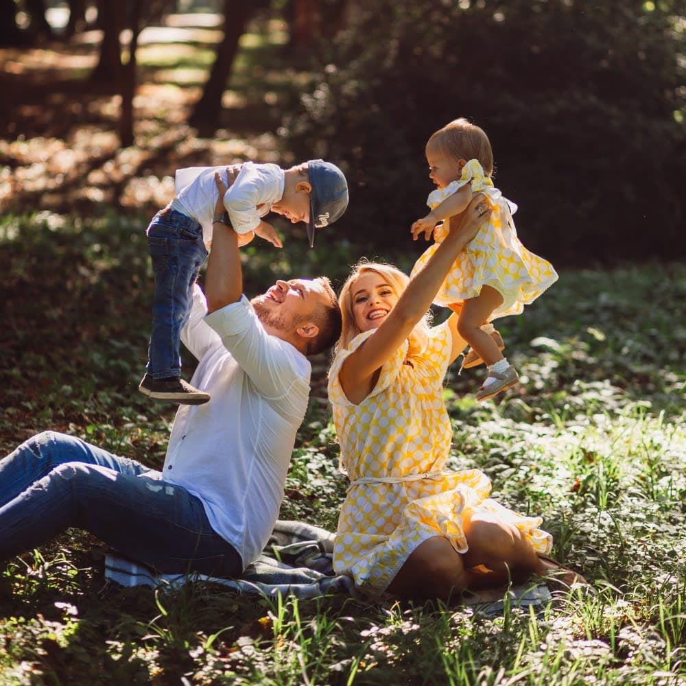 Mother/Father & Child: Building a Strong Bond & Strengthen